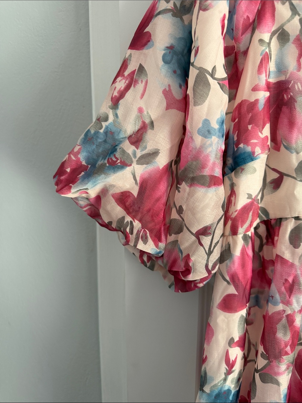 Romantic pink and blue floral maxi dress size medium - Picture 3 of 7